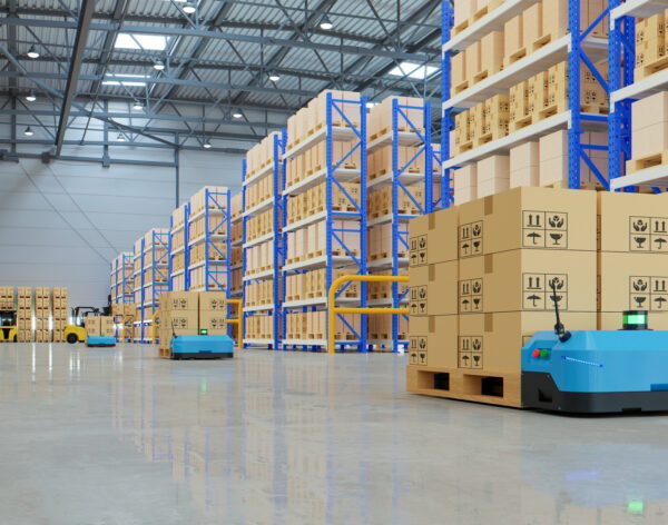Robots efficiently sorting hundreds of parcels per hour,pallet lifter AGV.