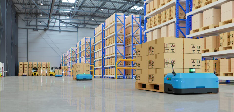 Robots efficiently sorting hundreds of parcels per hour,pallet lifter AGV.